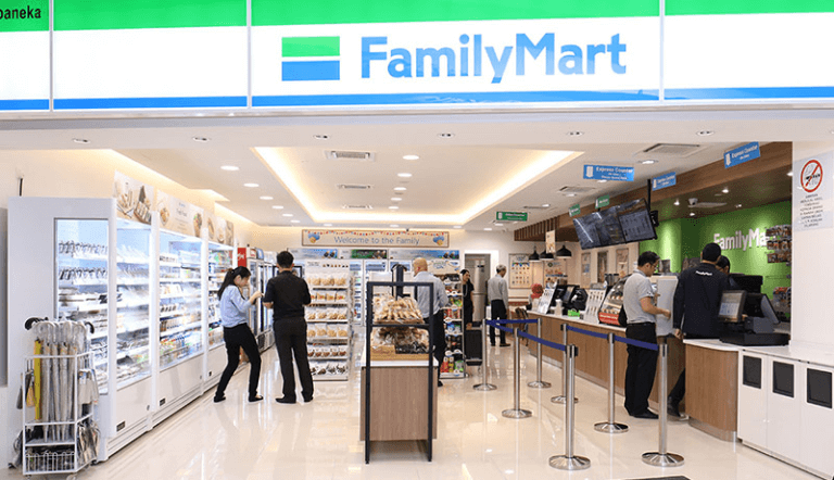 lokasi family mart